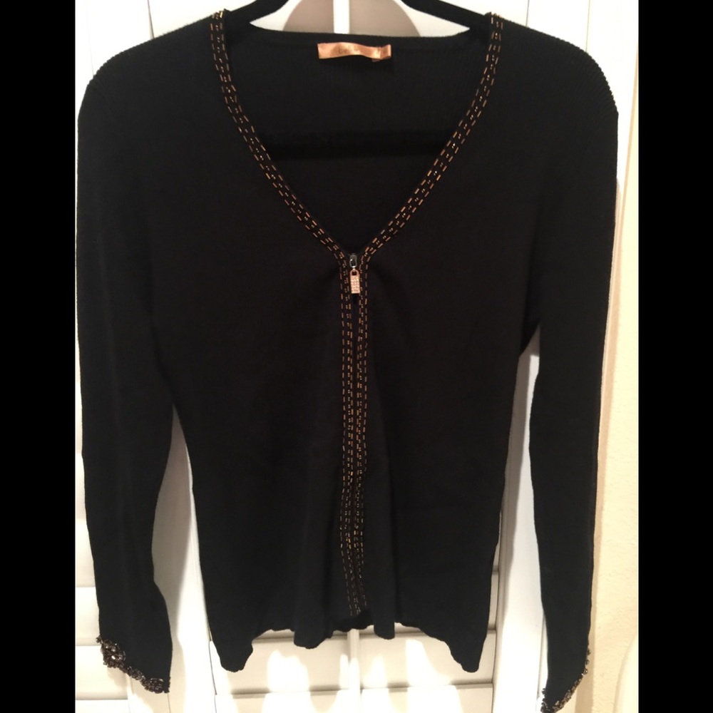Belldini V- cut, Zip Down Sweater  Size XL